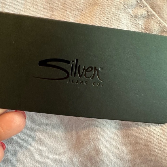 Silver Jeans Co Boyfriend Chino Shorts Womens 10 Lavender Cotton Stretch NEW - Picture 5 of 10